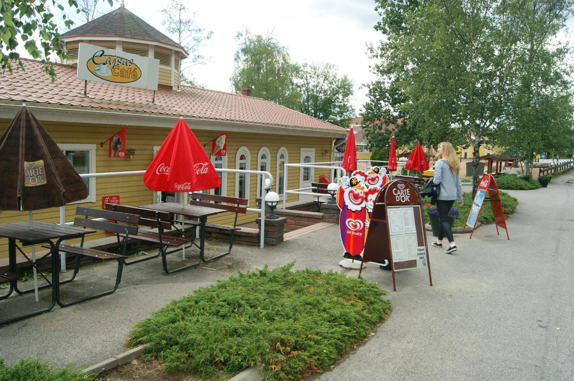 Hotel Bjoerkbackens Stugby I Vimmerby Esterno foto